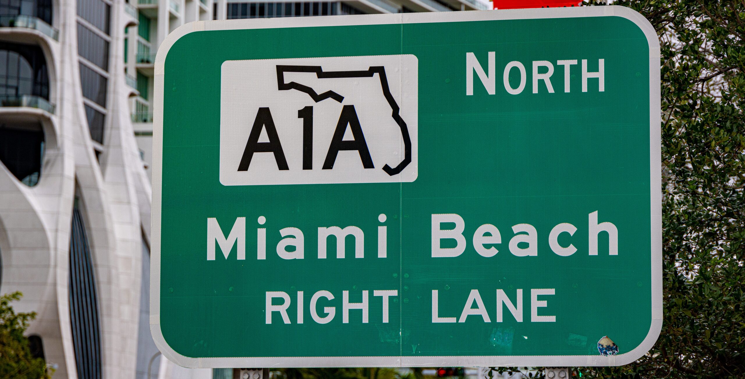 Street sign A1A to Miami Beach