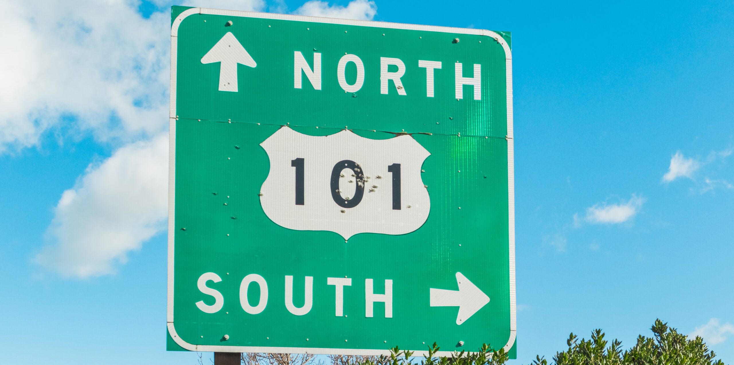 101 North and South freeway entrance sign